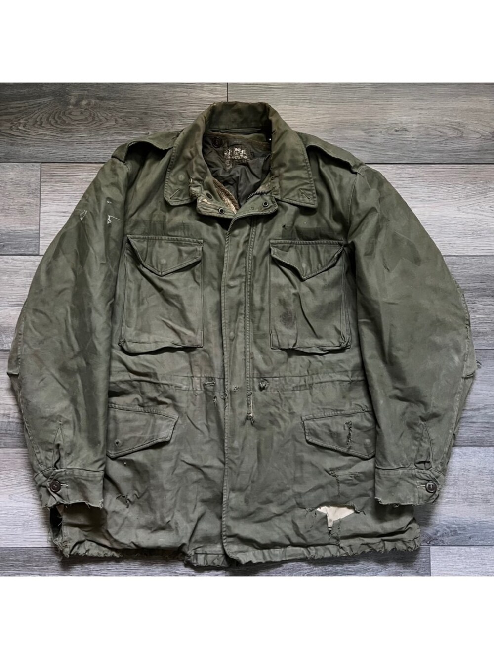 Vintage US Military OG-107 M-1951 Field Jacket Mans Coat w/ Liner Distressed